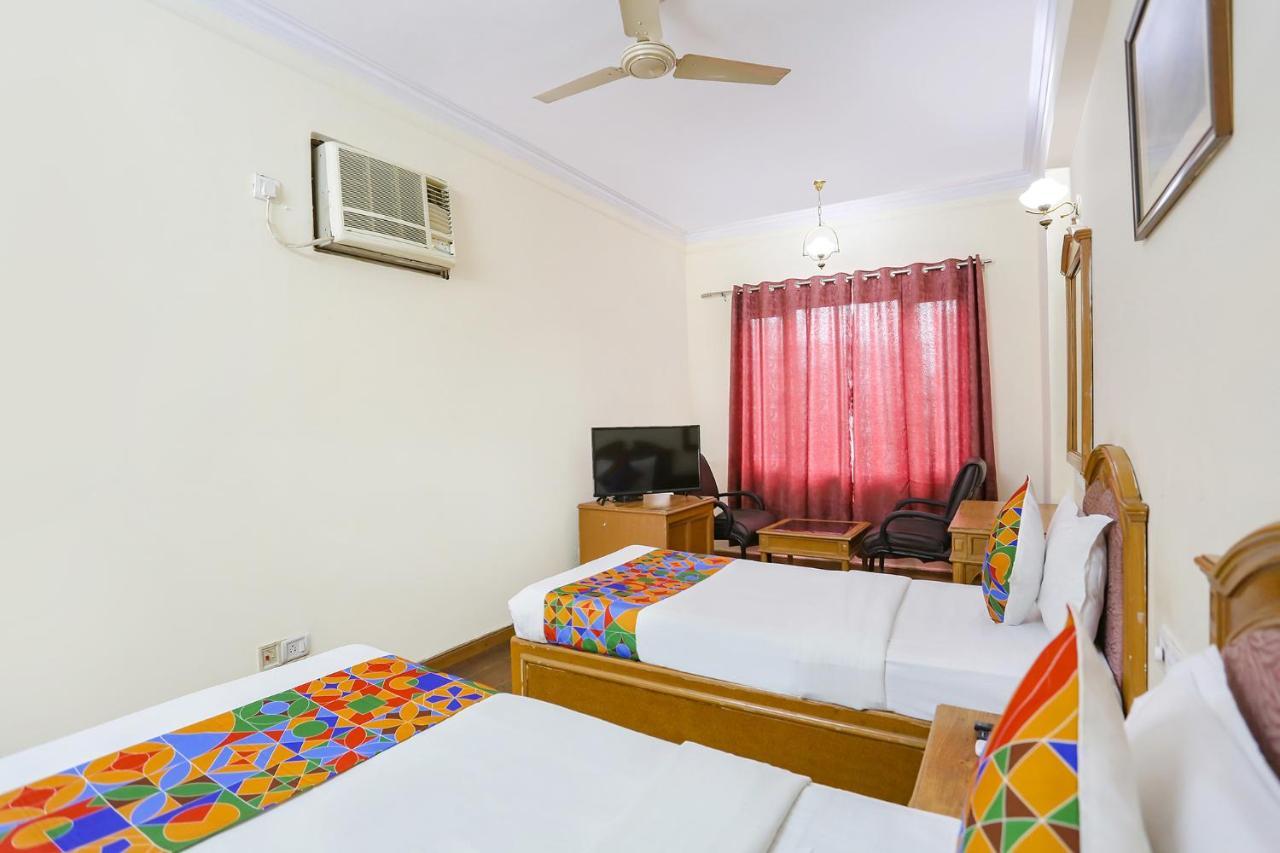 Fabhotel Altus غورغاون المظهر الخارجي الصورة